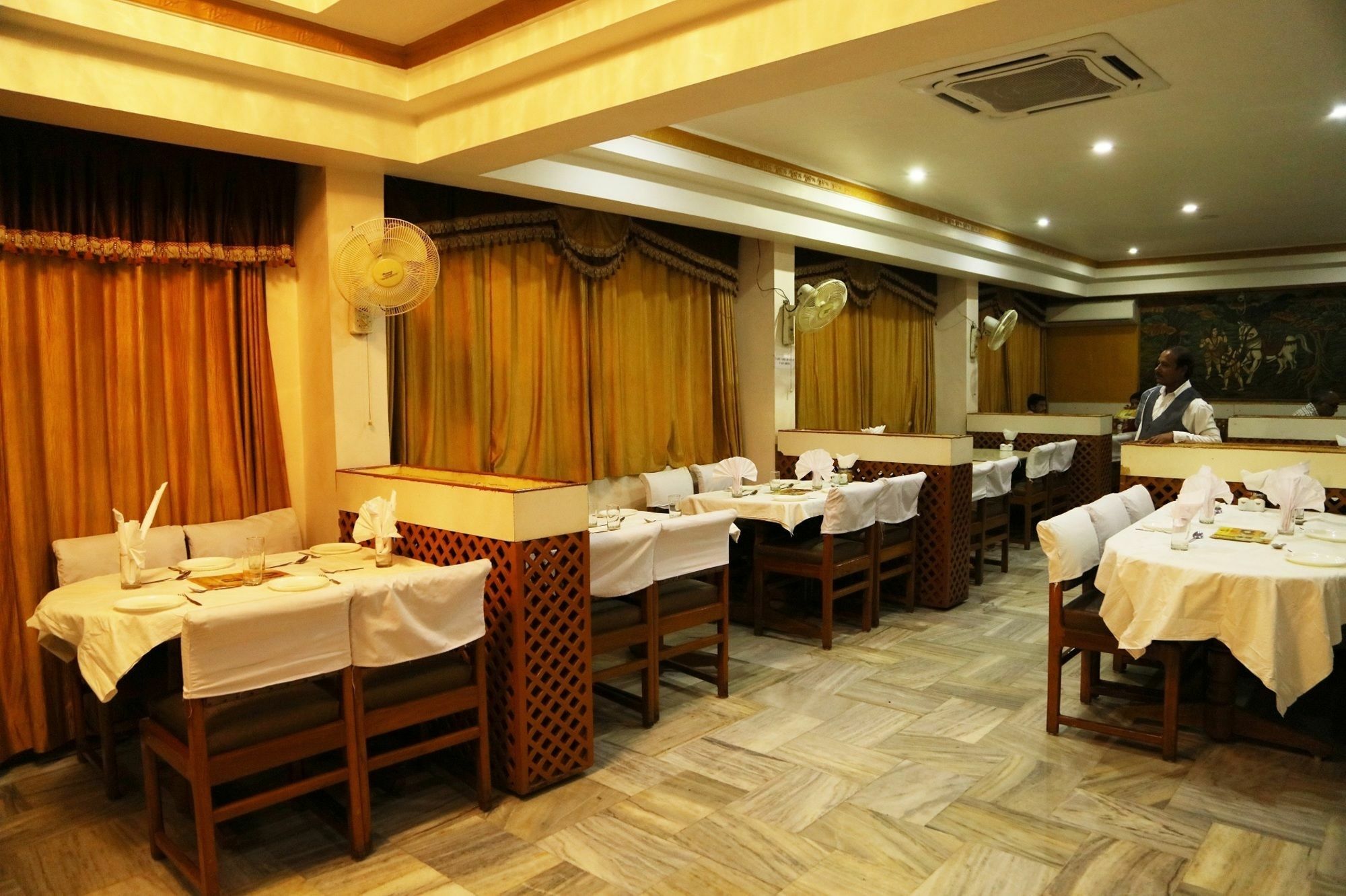 Hotel Panchratan Hyderabad Exterior photo